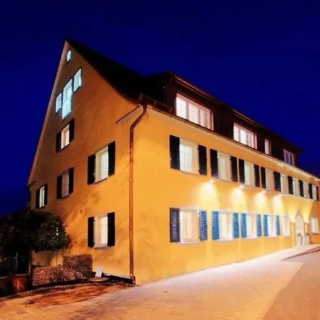 Klozbuecher - אלוואנגן